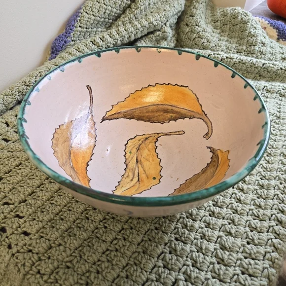 Handmade Pottery Leaves Large Bowl - Heavy - Picture 2 of 5